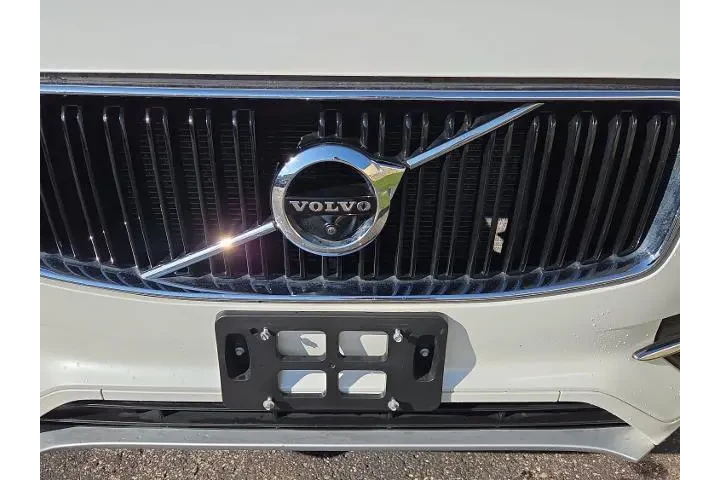 $17650 : Volvo XC90 2018 AWD T6 Momen image 7