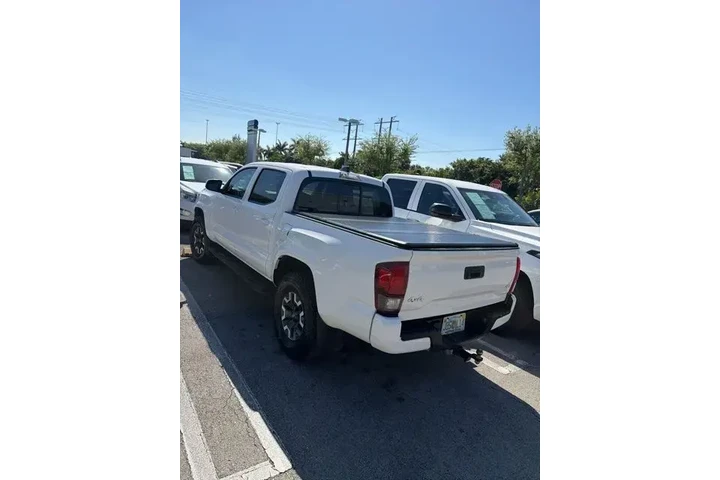 $28990 : Toyota Tacoma 2023 4x4 TRD P image 3