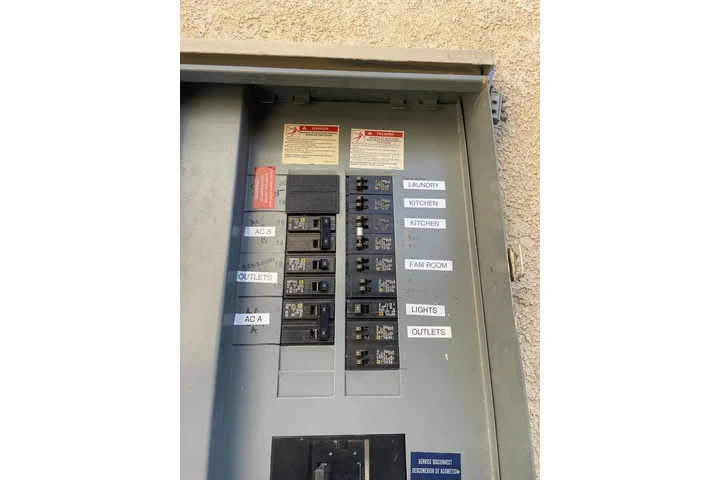 Ocupo electricista. image 3