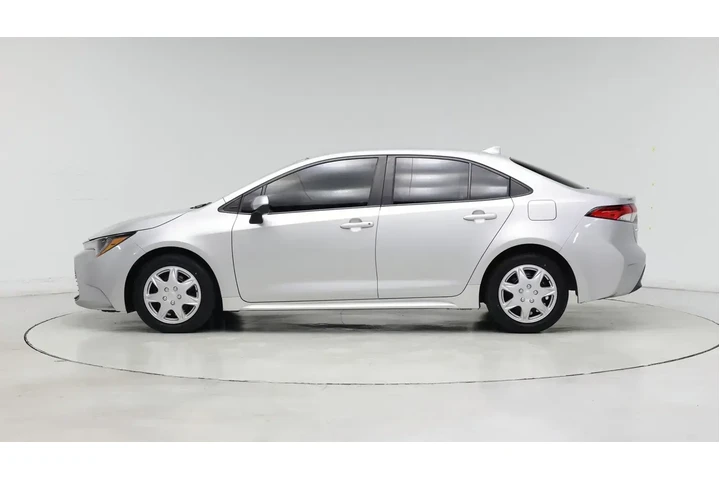 $19998 : Toyota Corolla 2024 LE 4dr S image 3