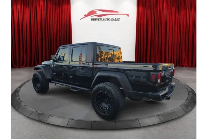 $28999 : 2020 Gladiator image 8