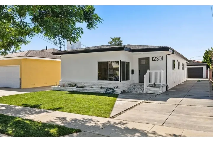 HOUSE FOR RENT Hawthorne, CA image 2