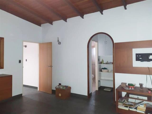 CASA EN VENTA - CARACAS -VZLA image 7