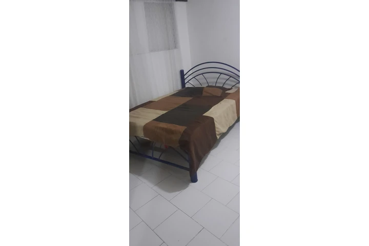 $500 : Arrendo habitacion amoblada image 1