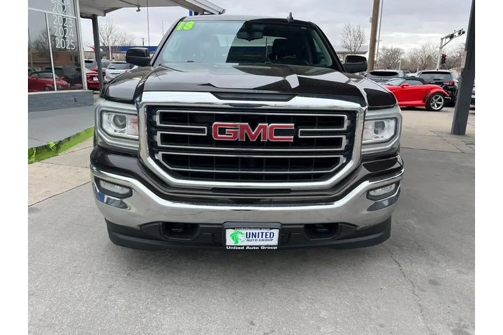 2018 GMC Sierra 1500 SLE Doub image 2