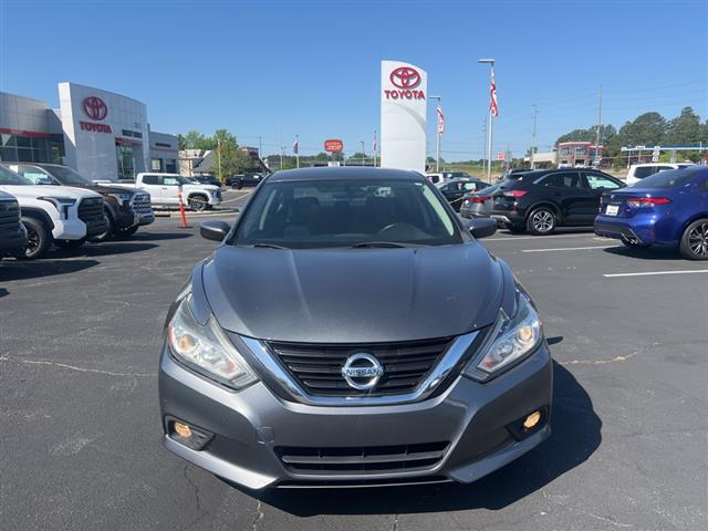 $10000 : PRE-OWNED 2018 NISSAN ALTIMA image 2