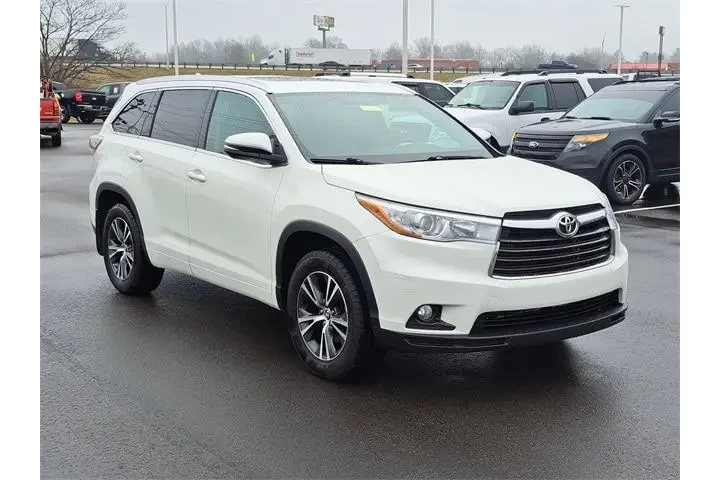 $16483 : Toyota Highlander 2016 AWD X image 7