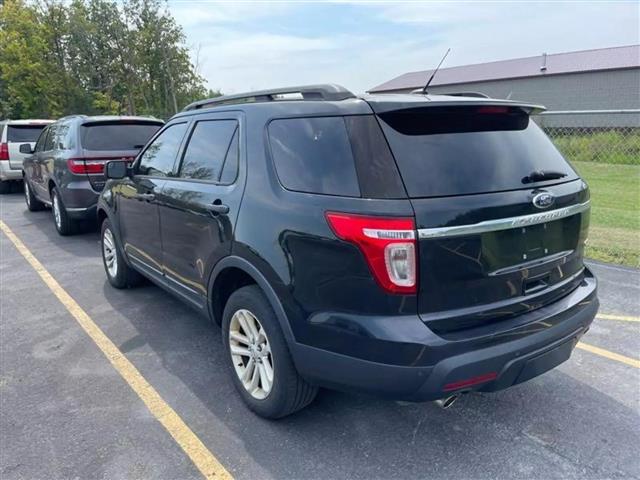 $11852 : 2015 FORD EXPLORER2015 FORD E image 4