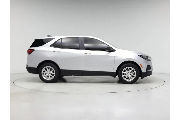 $18998 : Chevrolet Equinox 2022 LS 4d image 7