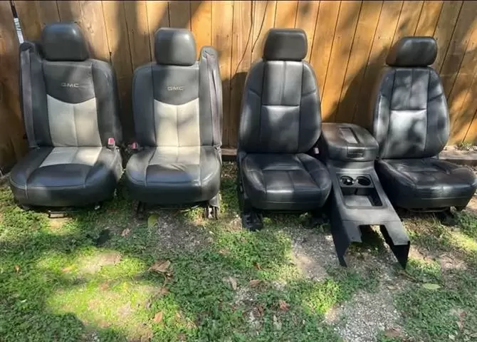 $1000 : Chevy GMC parts image 10