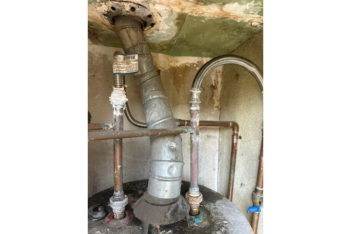 REPARACION  CALENTADOR D AGUA image 1