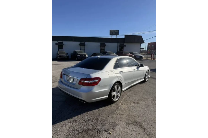 $8995 : 2010 Mercedes-Benz E-Class E image 6