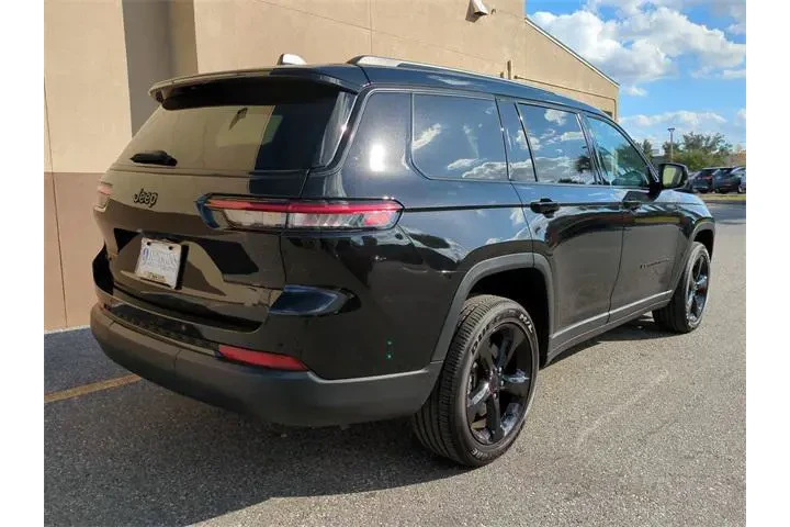 $30989 : Jeep Grand Cherokee L 2024 4 image 4