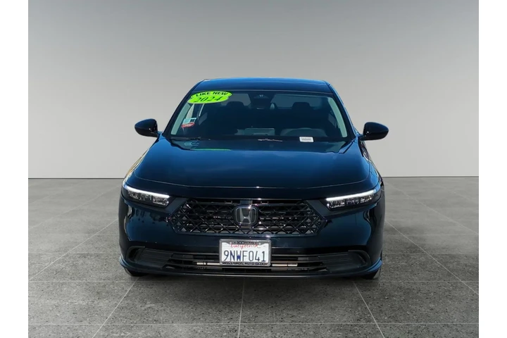 $26687 : Honda Accord 2024 LX 4dr Sed image 8