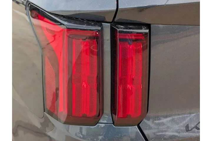 $32999 : Kia Sorento 2023 SX 4dr SUV image 5