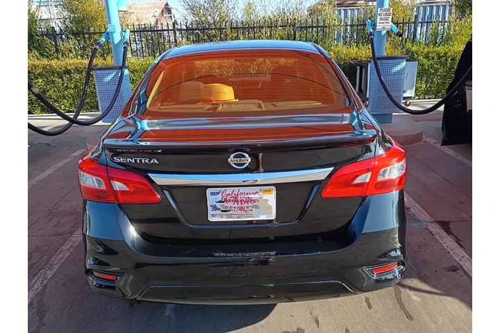 $5800 : Nisan Sentra tipo SR. image 4