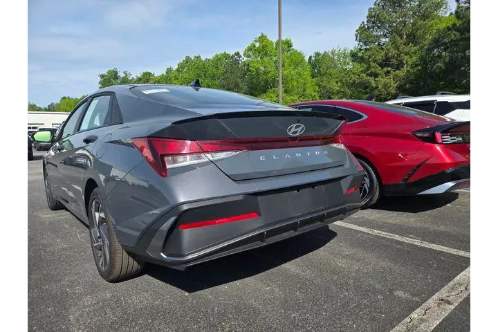$24500 : Hyundai ELANTRA 2025 SEL Spo image 3