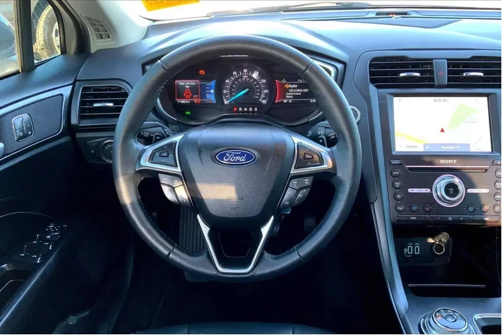 $10995 : Ford Fusion 2020 Titanium 4d image 5