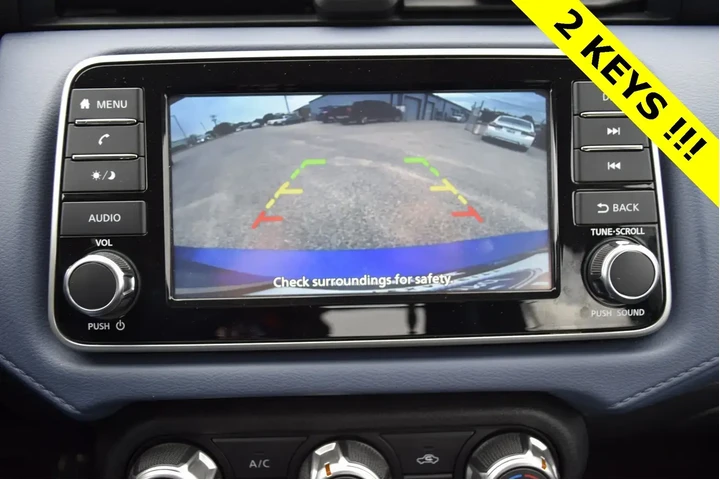 $15758 : Nissan Versa 2023 SV 4dr Sed image 5