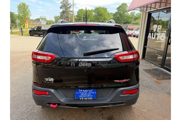 $11999 : 2017 Cherokee Trailhawk image 6