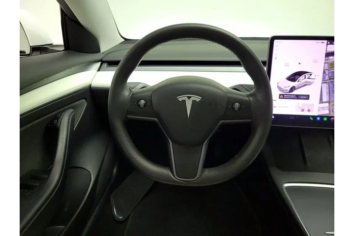 $28998 : Tesla Model 3 2021 AWD Long image 10