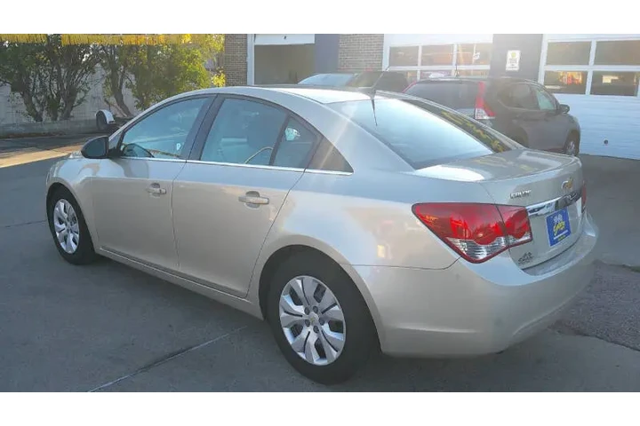 $6999 : 2012 Cruze LS image 9