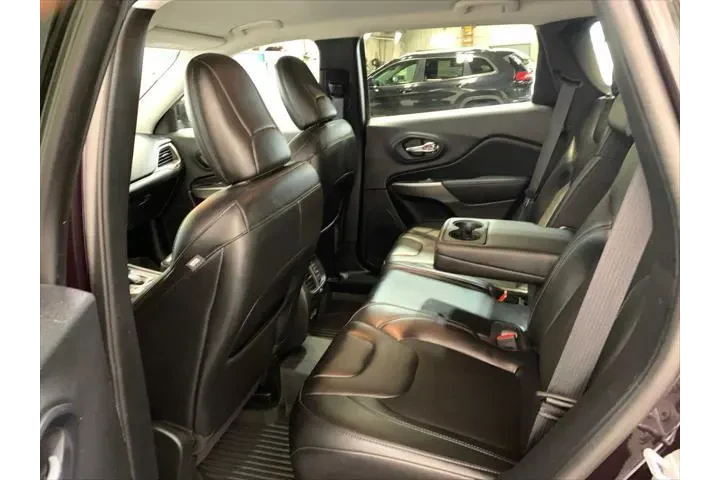 $21990 : Jeep Cherokee 2021 4x4 Latit image 9