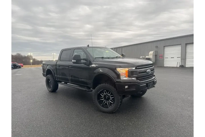$30000 : Ford F-150 2019 4x4 XLT 4dr image 1