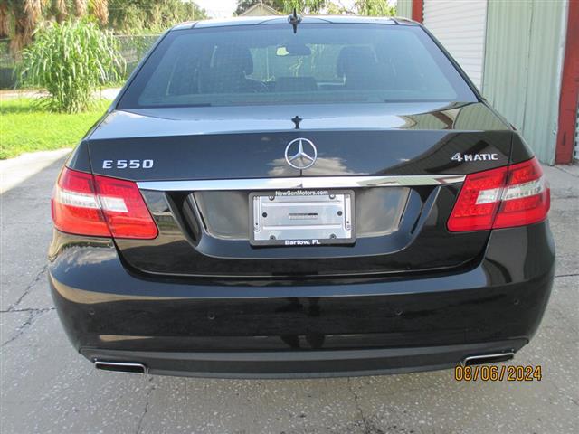 $12995 : 2010 E Class image 8