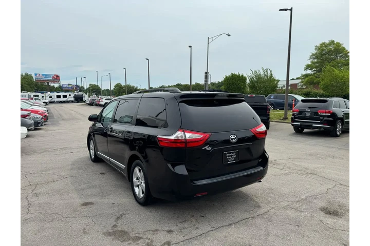 $10980 : 2016 Sienna 5dr 7-Passenger V image 4