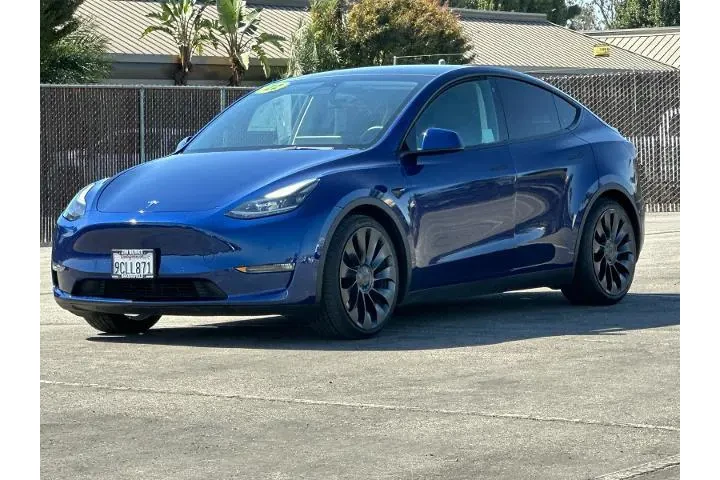 $32430 : Tesla Model Y 2022 AWD Perfo image 7