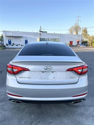 $9995 : 2016 HYUNDAI SONATA image 10