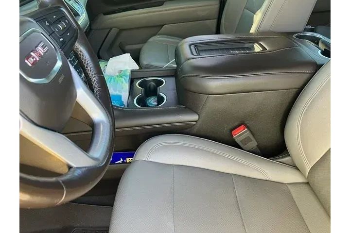 $37968 : GMC Yukon XL 2021 4x4 SLT 4d image 9