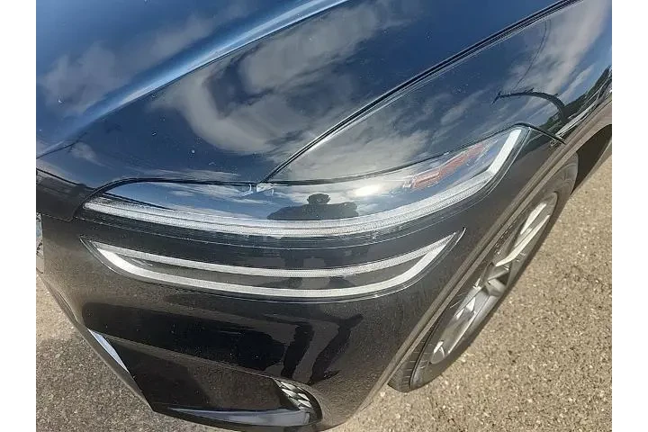 $37491 : Genesis GV70 2025 AWD 2.5T S image 6