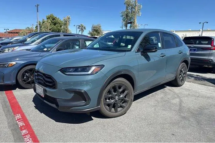 $28888 : Honda HR-V 2024 Sport 4dr Cr image 1