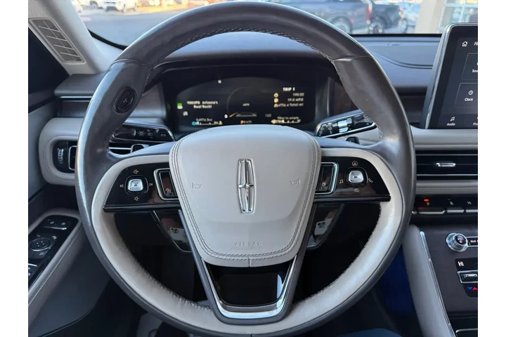Lincoln Aviator 2020 AWD Res image 9