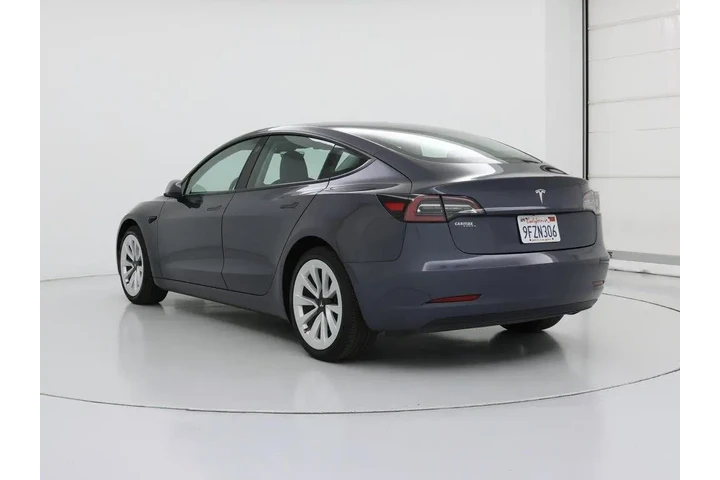 $27998 : Tesla Model 3 2023 4dr Sedan image 2