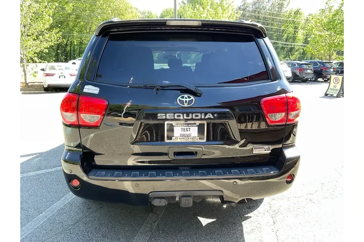 $22575 : Toyota Sequoia 2017 4x2 SR5 image 6