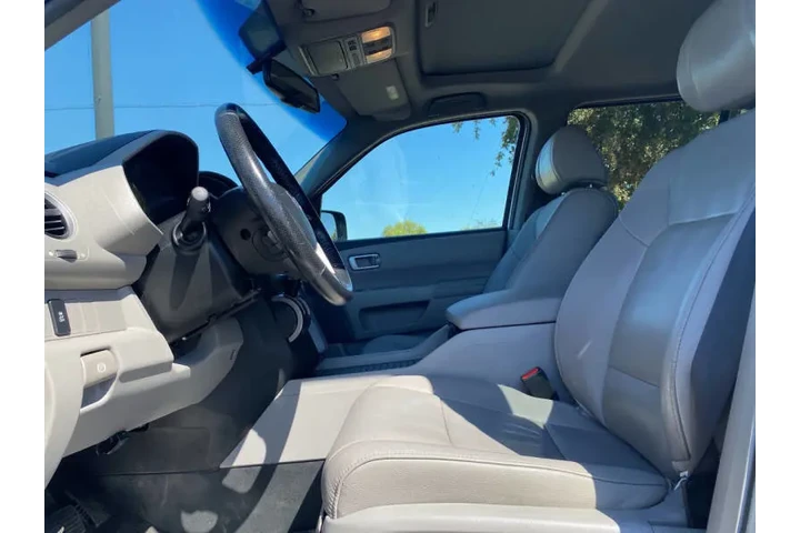 $13750 : 2012 Pilot EX-L image 9