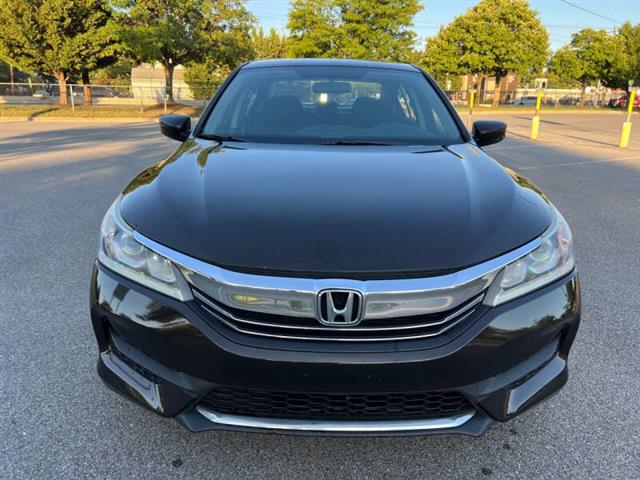 $10900 : 2016 Accord LX image 4