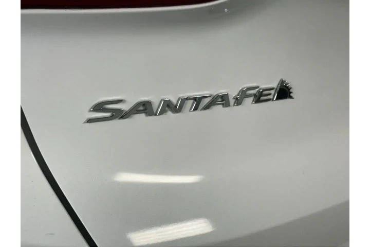 $18904 : Hyundai SANTA FE 2023 SE 4dr image 10
