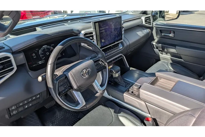 $55990 : 2024 Tundra Platinum image 3