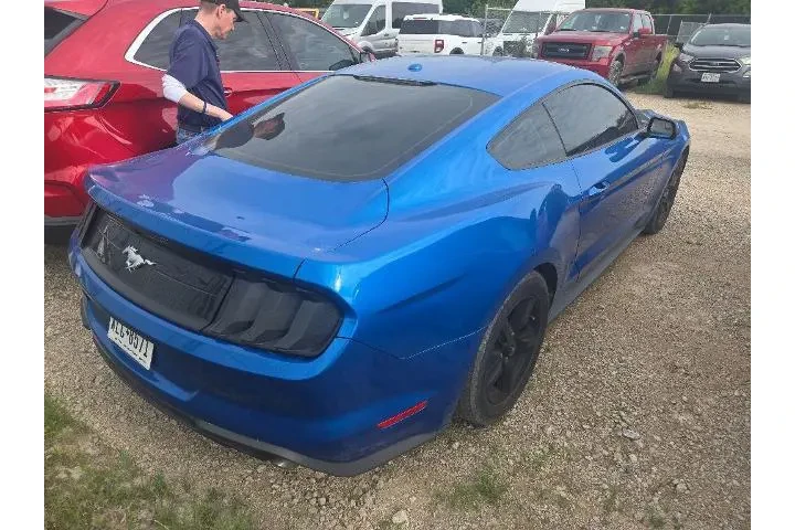 $17307 : Ford Mustang 2019 EcoBoost 2 image 3