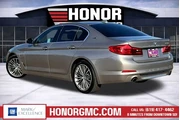 $19688 : BMW 5 Series 2019 530e iPerf thumbnail