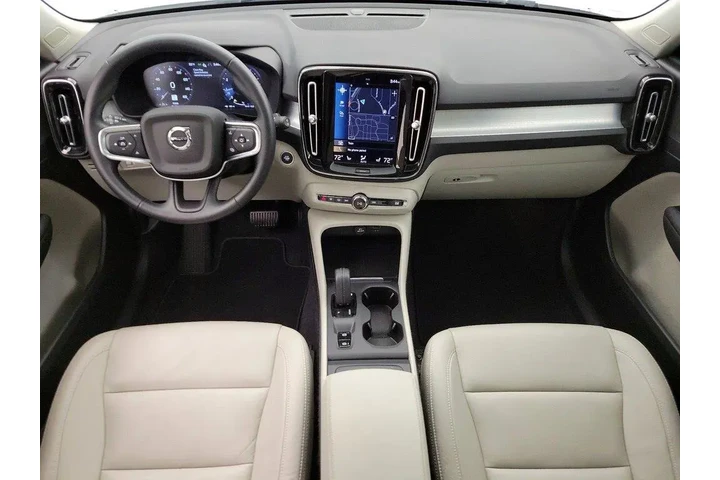 $26998 : Volvo XC40 2021 AWD T5 Momen image 9