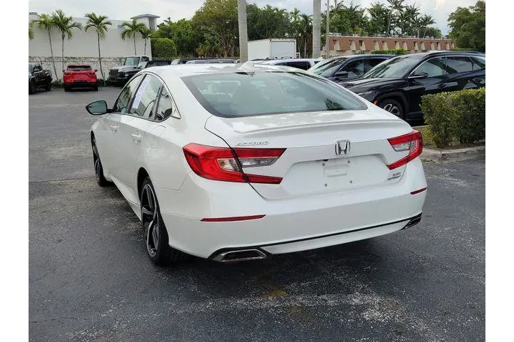 $16990 : Honda Accord 2020 Sport 4dr image 4