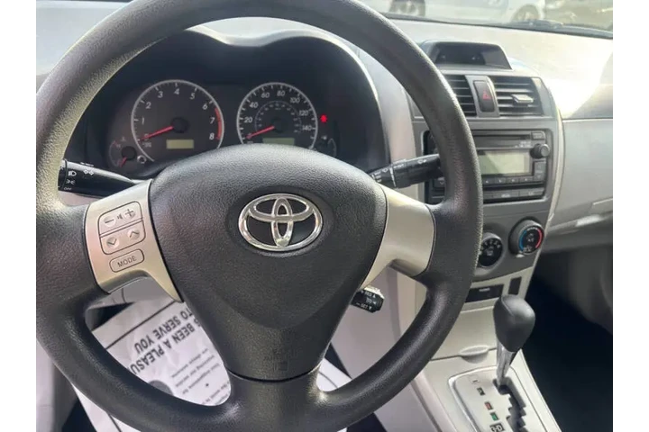 $9999 : 2012 Corolla L image 10