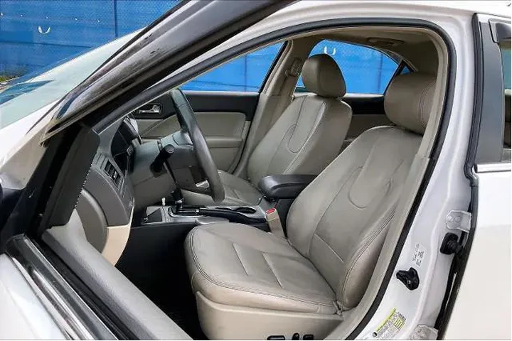 $7228 : Ford Fusion Hybrid 2011 4dr image 7