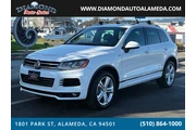 $16988 : 2014 Touareg R-Line thumbnail