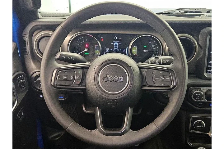 $30998 : Jeep Wrangler 2023 4x4 Willy image 10